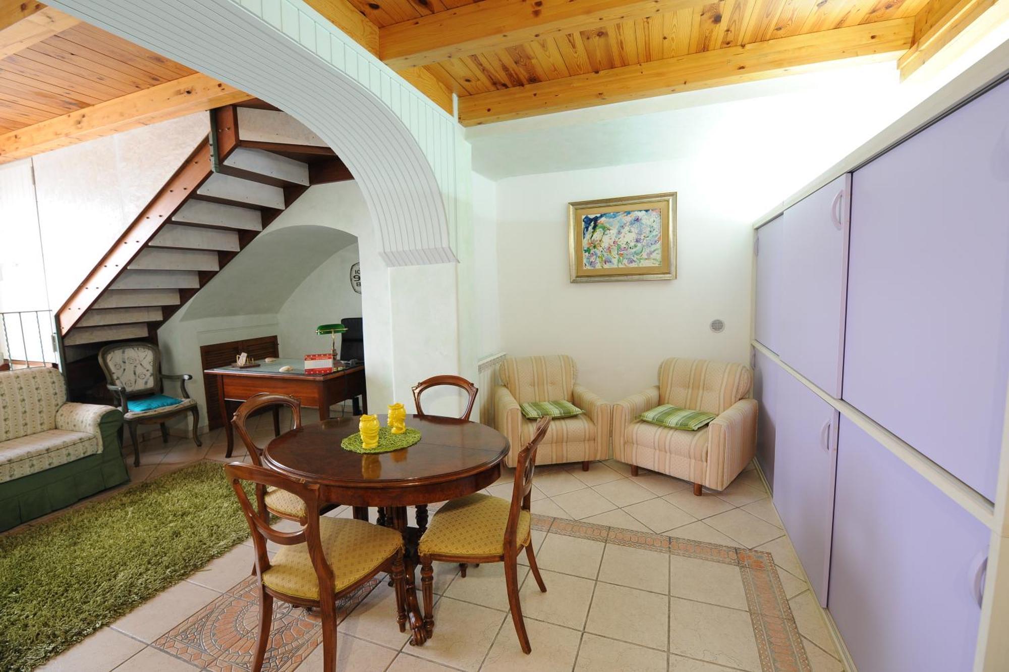 Holiday home Mamis Catania